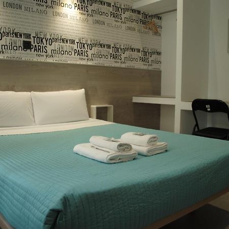 Fuencarral Rooms Madrid Rum bild