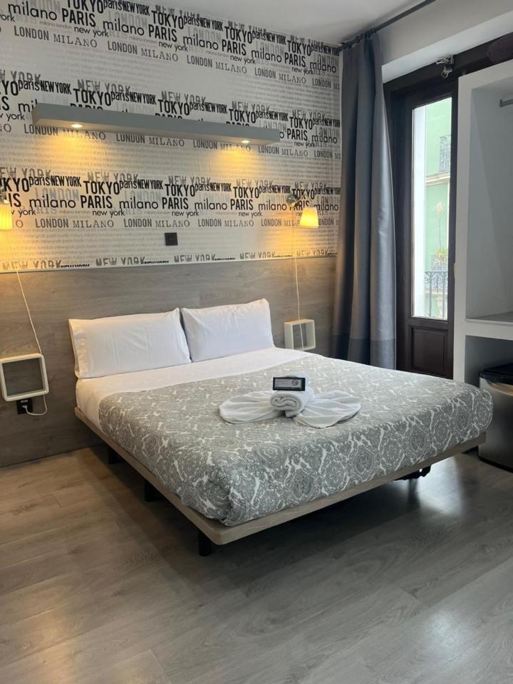 Fuencarral Rooms Madrid Exteriör bild